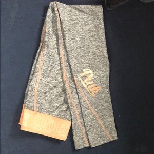 Victoria’s Secret PINK leggings